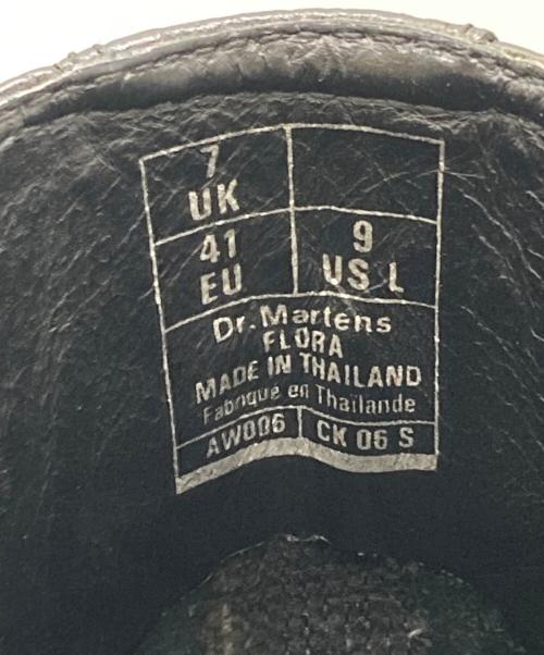 Dr.Martens（ドクターマーチン）Dr.Martens (ドクターマーチン) 型押しサイドゴアブーツ ブラック サイズ:UK7の古着・服飾アイテム