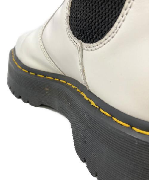 Dr.Martens（ドクターマーチン）Dr.Martens (ドクターマーチン) チェルシーブーツ ホワイト サイズ:6UKの古着・服飾アイテム