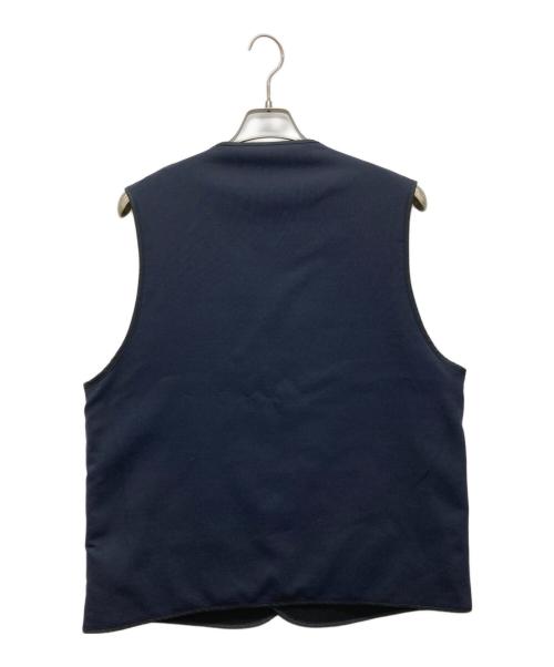 UNIVERSAL PRODUCTS.（ユニバーサルプロダクツ）UNIVERSAL PRODUCTS. (ユニバーサルプロダクツ) リバーシブルベスト ブラック サイズ:2の古着・服飾アイテム