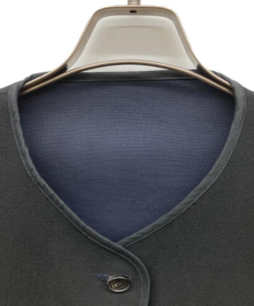 UNIVERSAL PRODUCTS.（ユニバーサルプロダクツ）UNIVERSAL PRODUCTS. (ユニバーサルプロダクツ) リバーシブルベスト ブラック サイズ:2の古着・服飾アイテム