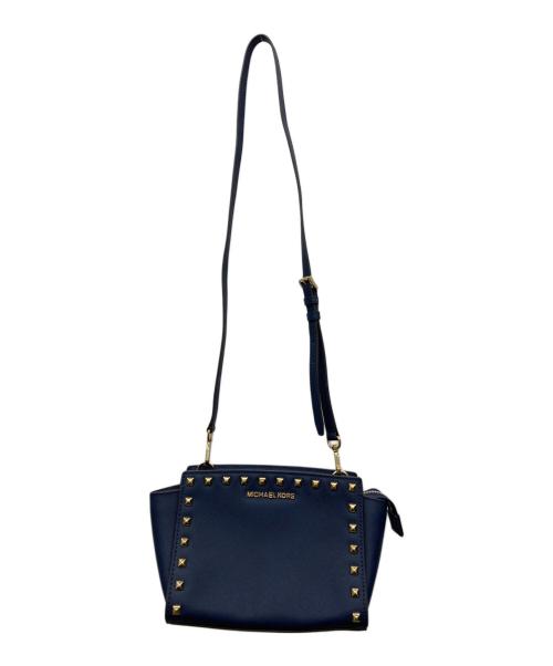 MICHAEL KORS（マイケル・コース）MICHAEL KORS (マイケルコース) ロックスタッズ 2WAYショルダーバッグ ネイビーの古着・服飾アイテム