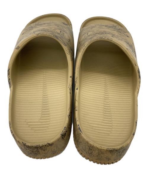 NIKE（ナイキ）NIKE (ナイキ) Calm Slide Print ベージュ サイズ:不明の古着・服飾アイテム