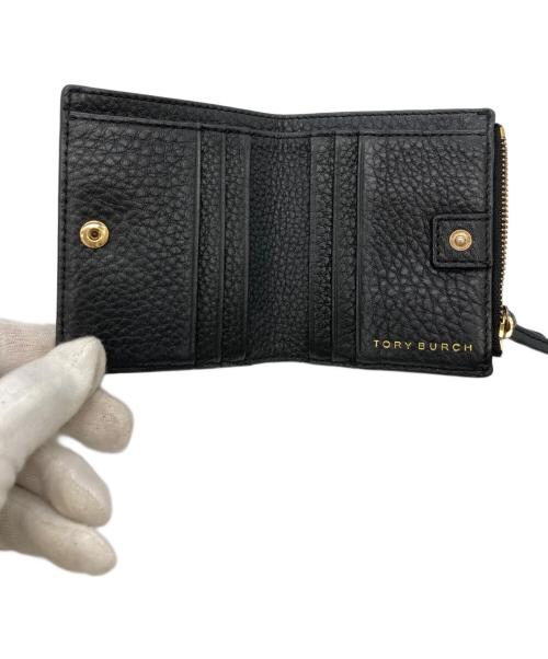TORY BURCH（トリーバーチ）TORY BURCH (トリーバーチ) 2つ折り財布 ブラックの古着・服飾アイテム