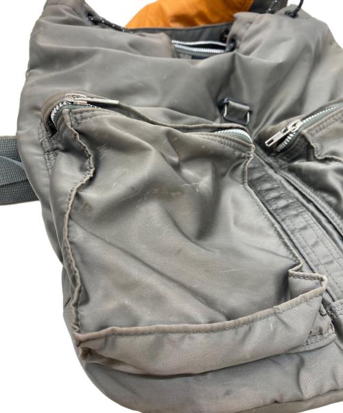 PORTER（ポーター）PORTER (ポーター) タンカー オリーブの古着・服飾アイテム