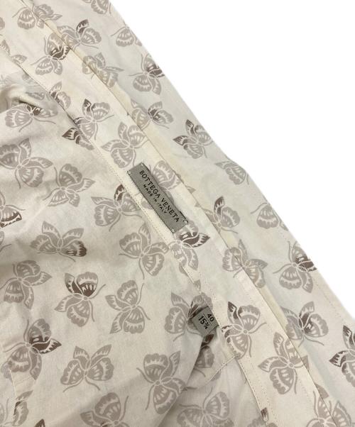 BOTTEGA VENETA（ボッテガベネタ）BOTTEGA VENETA (ボッテガベネタ) バタフライ柄シャツ ベージュ サイズ:40の古着・服飾アイテム