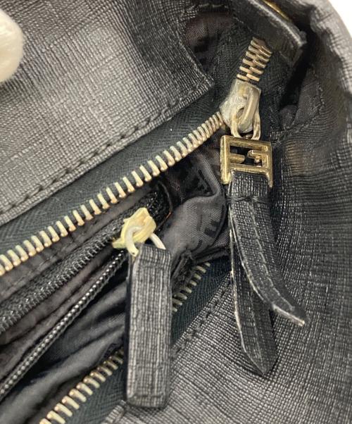 FENDI（フェンディ）FENDI (フェンディ) ズッカ柄トートバッグ ブラックの古着・服飾アイテム