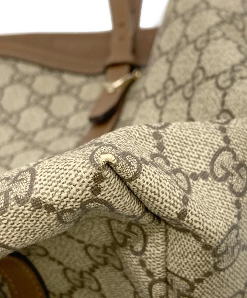 GUCCI（グッチ）GUCCI (グッチ) GGスプリームキャンバストートバッグ ベージュの古着・服飾アイテム