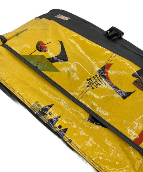 Dry Bones（ドライボーンズ）Dry bones (ドライボーンズ) メッセンジャーバッグ イエローの古着・服飾アイテム