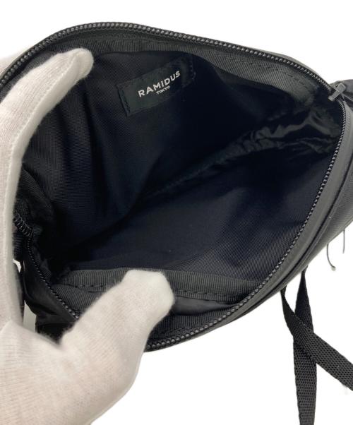 Denham（デンハム）Denham (デンハム) RAMIDUS (ラミダス) ショルダーバッグ ブラックの古着・服飾アイテム