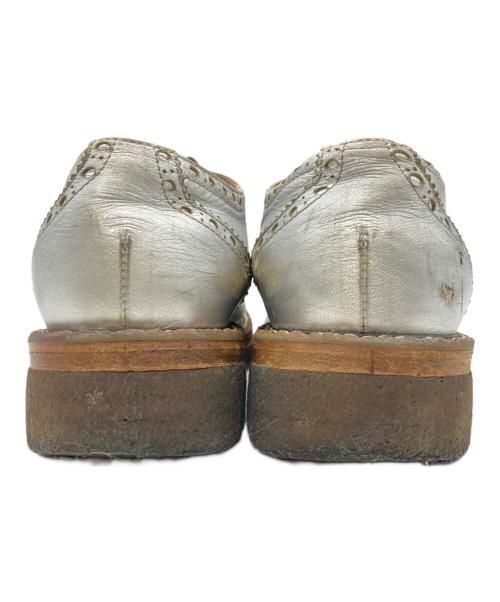 DRIES VAN NOTEN（ドリスヴァンノッテン）DRIES VAN NOTEN (ドリスヴァンノッテン) ラバーソールウイングチップシューズ シルバー サイズ:36の古着・服飾アイテム