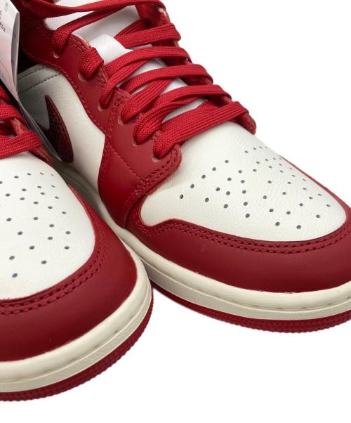 NIKE（ナイキ）NIKE (ナイキ) JORDAN BRAND WMNS AIR JORDAN 1 MID SE SAIL レッド サイズ:US10.5の古着・服飾アイテム