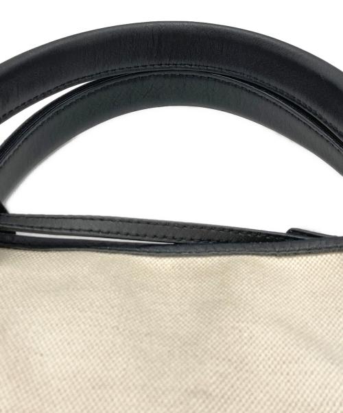 BALENCIAGA（バレンシアガ）BALENCIAGA (バレンシアガ) カバス XS ベージュの古着・服飾アイテム