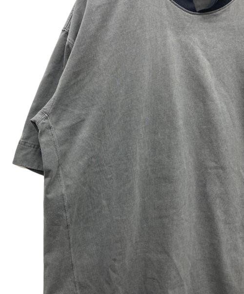 phoebe philo（フィービー ファイロ）phoebe philo (フィービー ファイロ) CUT COLLAR T-SHIRT グレー サイズ:XLの古着・服飾アイテム