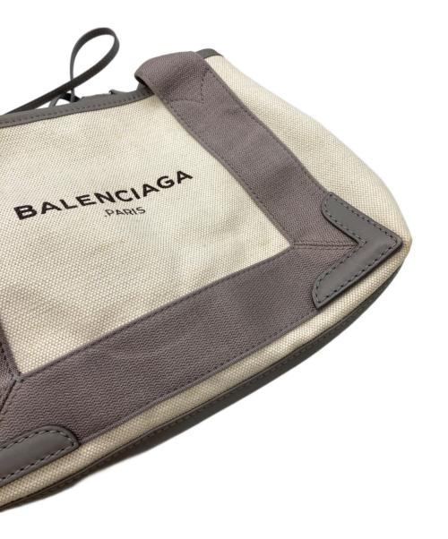BALENCIAGA（バレンシアガ）BALENCIAGA (バレンシアガ) ネイビーカバスXS ホワイトの古着・服飾アイテム