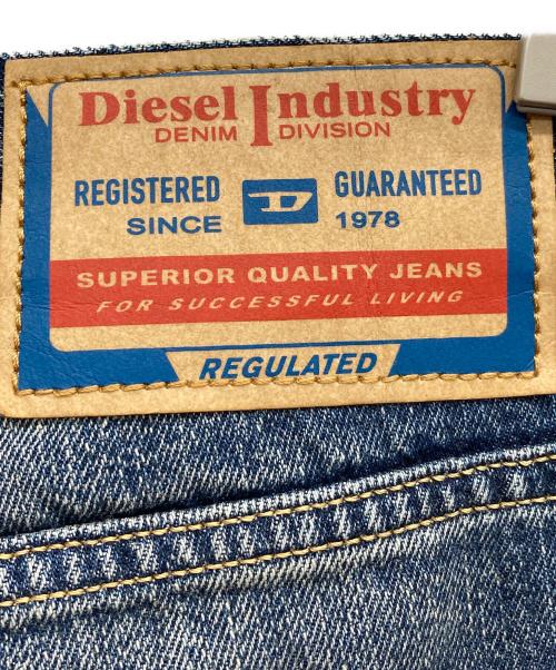 DIESEL（ディーゼル）DIESEL (ディーゼル) relaxed jeans d-rise インディゴ サイズ:W32×L30の古着・服飾アイテム