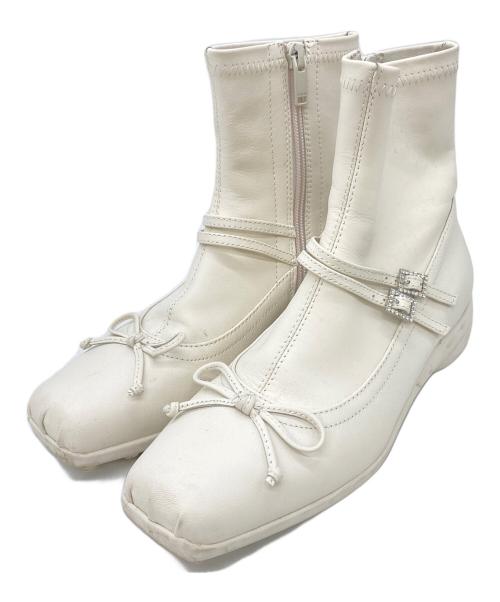 STACCATO（スタッカート）STACCATO (スタッカート) ドライビングリボンコンビストレッチブーツ アイボリー サイズ:225の古着・服飾アイテム