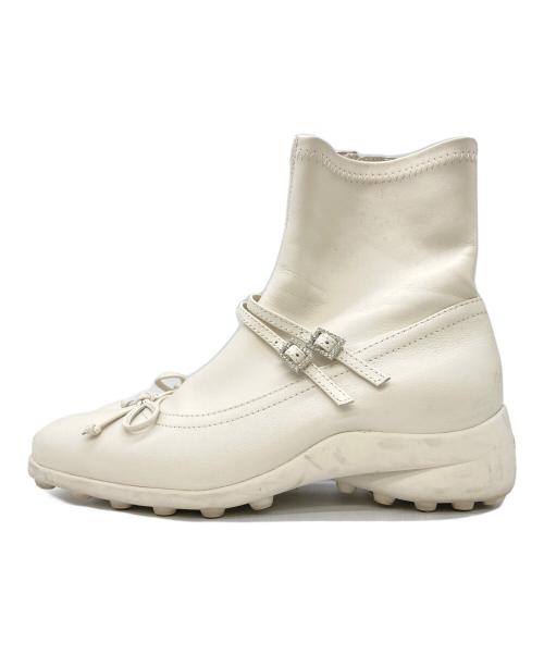 STACCATO（スタッカート）STACCATO (スタッカート) ドライビングリボンコンビストレッチブーツ アイボリー サイズ:225の古着・服飾アイテム