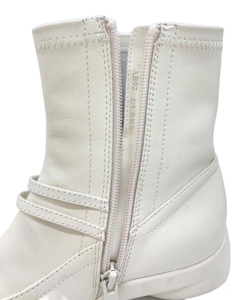 STACCATO（スタッカート）STACCATO (スタッカート) ドライビングリボンコンビストレッチブーツ アイボリー サイズ:225の古着・服飾アイテム
