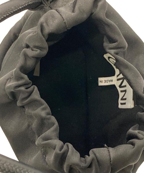 GANNI（ガニー）Ganni (ガニー) Knot Mini Purse ブラックの古着・服飾アイテム