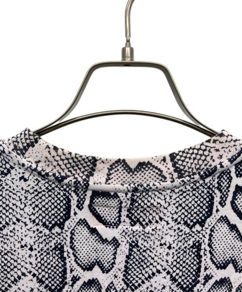 SUPREME（シュプリーム）Supreme (シュプリーム) Small Box Tee Snake ライトピンク×ブラック サイズ:Mの古着・服飾アイテム