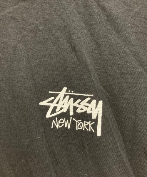 stussy（ステューシー）stussy (ステューシー) プリントTシャツ NEW YORK ブラック サイズ:Mの古着・服飾アイテム