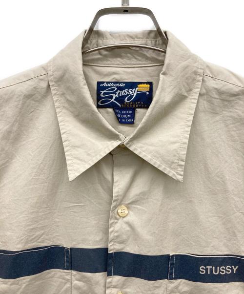 stussy（ステューシー）stussy (ステューシー) 半袖シャツ ベージュ サイズ:MEDIUMの古着・服飾アイテム