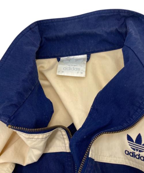adidas（アディダス）adidas (アディダス) ジップジャケット ベージュ サイズ:Mの古着・服飾アイテム