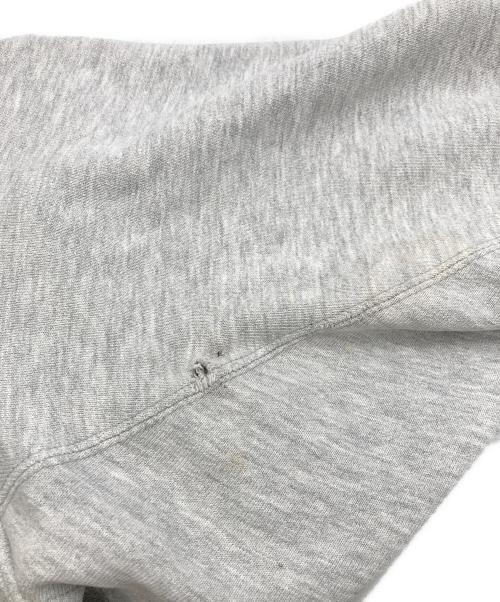 Champion REVERSE WEAVE（チャンピオン リバース ウィーブ）Champion REVERSE WEAVE (チャンピオン リバース ウィーブ) リバースウィーブパーカー グレー サイズ:LARGEの古着・服飾アイテム