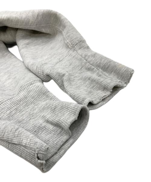 Champion REVERSE WEAVE（チャンピオン リバース ウィーブ）Champion REVERSE WEAVE (チャンピオン リバース ウィーブ) リバースウィーブパーカー グレー サイズ:LARGEの古着・服飾アイテム