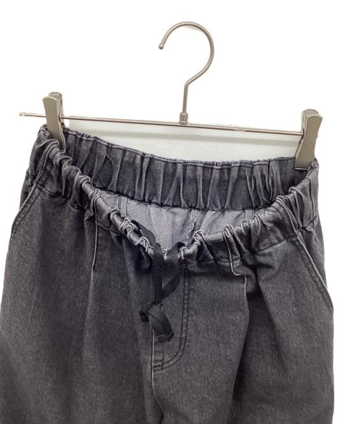 PRIORITY（プライオリティ）PRIORITY (プライオリティ) デニムパンツ グレー サイズ:38 未使用品の古着・服飾アイテム