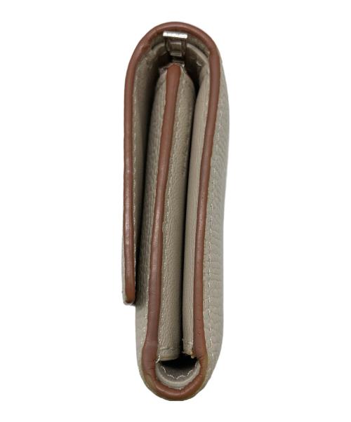 LOEWE（ロエベ）LOEWE (ロエベ) 3つ折り財布 アイボリーの古着・服飾アイテム