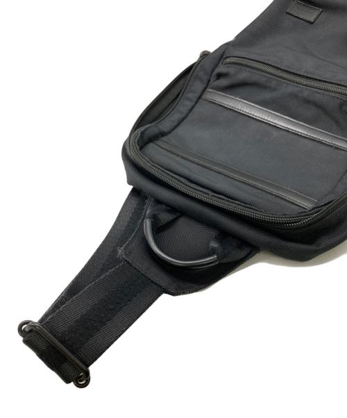 PORTER（ポーター）PORTER (ポーター) BOND SLING SHOULDER BAG ブラックの古着・服飾アイテム