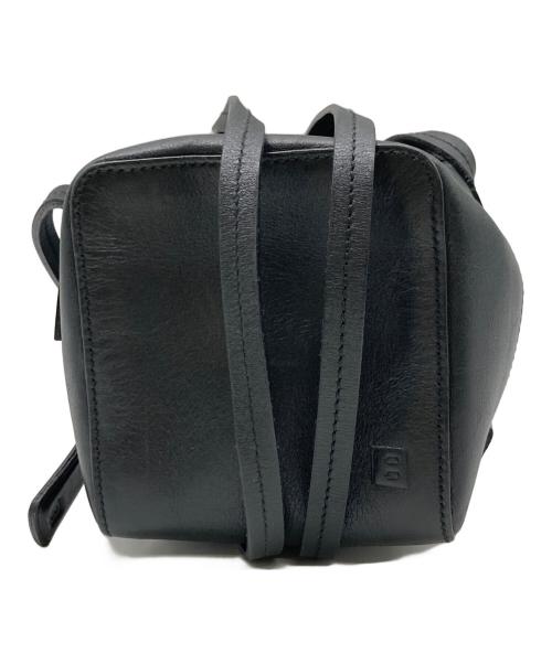 BALLY（バリー）BALLY (バリー) キューブショルダーバッグ ブラックの古着・服飾アイテム