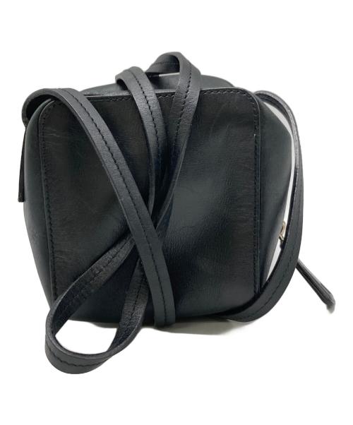 BALLY（バリー）BALLY (バリー) キューブショルダーバッグ ブラックの古着・服飾アイテム