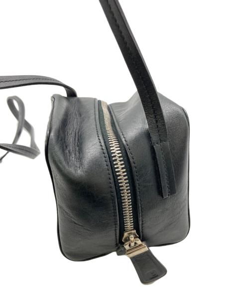 BALLY（バリー）BALLY (バリー) キューブショルダーバッグ ブラックの古着・服飾アイテム