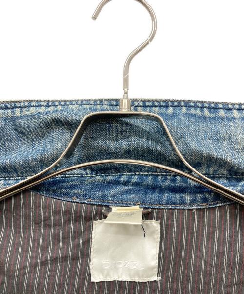 DIESEL（ディーゼル）DIESEL (ディーゼル) ユーズド加工デニムジャケット インディゴ サイズ:Mの古着・服飾アイテム