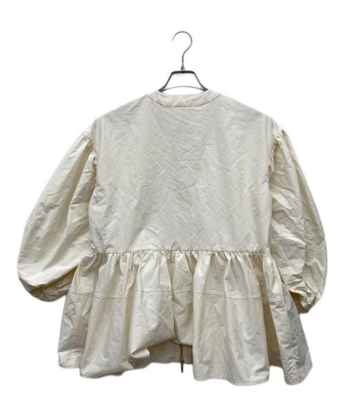 Adam et Rope（アダム エ ロペ）Adam et Rope (アダム エ ロペ) ペプラムジップブラウス アイボリー サイズ:Fの古着・服飾アイテム