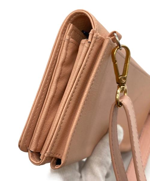 familiar（ファミリア）familiar (ファミリア) ショルダーベルト付長財布 ピンクの古着・服飾アイテム