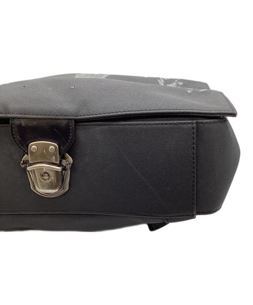 Jean Paul GAULTIER（ジャンポールゴルチェ）Jean Paul GAULTIER (ジャンポールゴルチェ) フラップリュック 世界地図 ブラックの古着・服飾アイテム