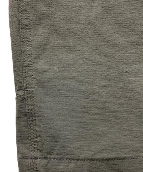 virtute vera（ヴァ―チュー ヴェラ）virtute vera (ヴァ―チュー ヴェラ) ナイロンカーゴパンツ カーキ サイズ:W32×L32の古着・服飾アイテム