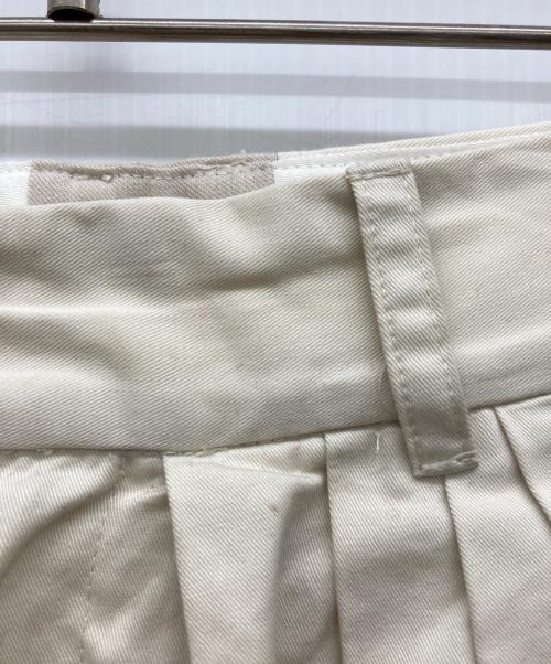 TODAYFUL（トゥデイフル）TODAYFUL (トゥデイフル) Tuck Tapered Trousers ベージュ サイズ:38の古着・服飾アイテム