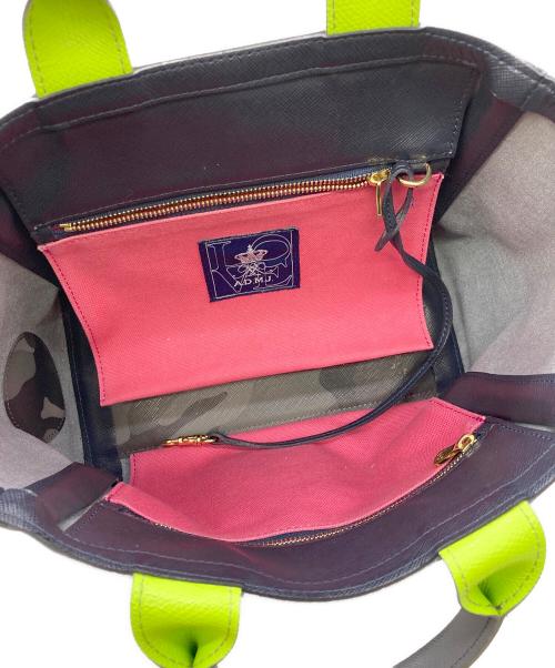 A.D.M.J.（エーディーエムジェイ）A.D.M.J. (エーディーエムジェイ) カモフラハンドバッグ カーキの古着・服飾アイテム