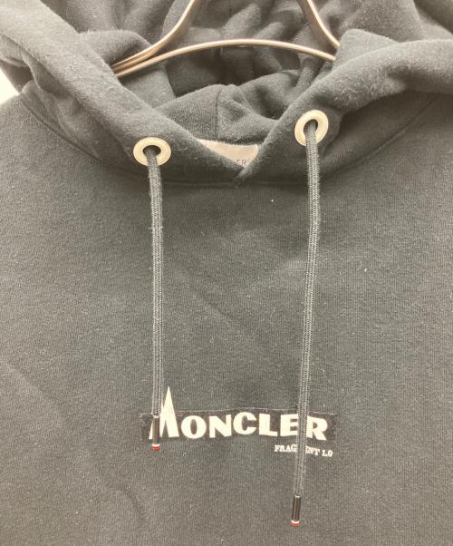 MONCLER（モンクレール）MONCLER (モンクレール) FRAGMENT DESIGN (フラグメントデザイン) パーカー ブラック サイズ:Sの古着・服飾アイテム