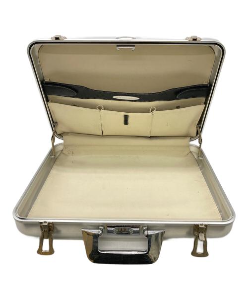 ZERO HALLIBURTON（ゼロ ハリバートン）ZERO HALLIBURTON (ゼロ ハリバートン) メタルアタッシュケース シルバーの古着・服飾アイテム