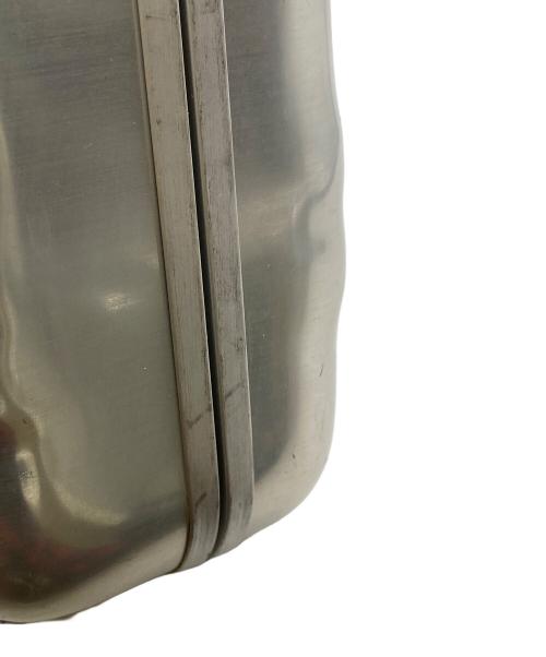 ZERO HALLIBURTON（ゼロ ハリバートン）ZERO HALLIBURTON (ゼロ ハリバートン) メタルアタッシュケース シルバーの古着・服飾アイテム