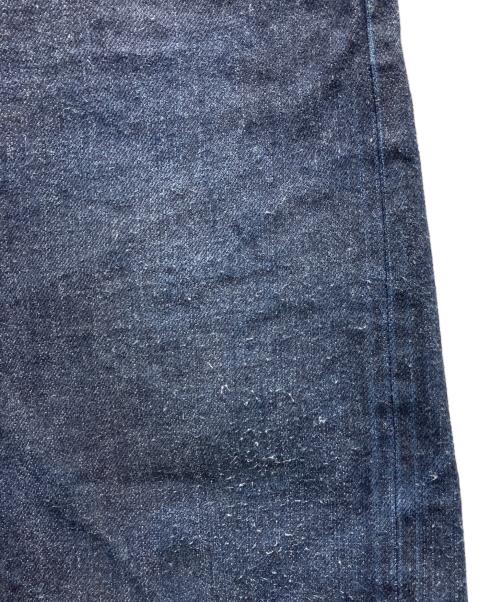 BURGUS PLUS（バーガスプラス）BURGUS PLUS (バーガスプラス) デニムパンツ インディゴ サイズ:33の古着・服飾アイテム
