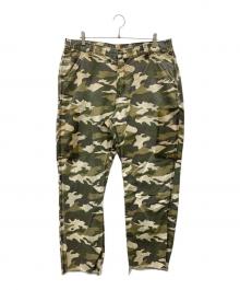 CarHartt（カーハート）の古着「カットオフカモ柄カーゴパンツ」｜カーキ
