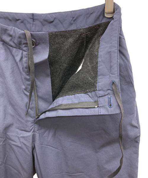 NEUTRALWORKS.（ニュートラルワークス.）NEUTRALWORKS. (ニュートラルワークス.) インサレーションテイラードパンツ ネイビー サイズ:XS UNISEXの古着・服飾アイテム