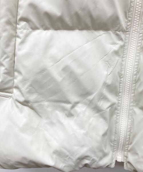 SLY（スライ）SLY (スライ) FINE TOUCH LOFTECH PUFFER ジャケット アイボリー サイズ:１の古着・服飾アイテム