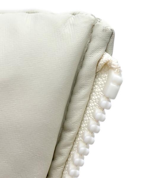 SLY（スライ）SLY (スライ) FINE TOUCH LOFTECH PUFFER ジャケット アイボリー サイズ:１の古着・服飾アイテム